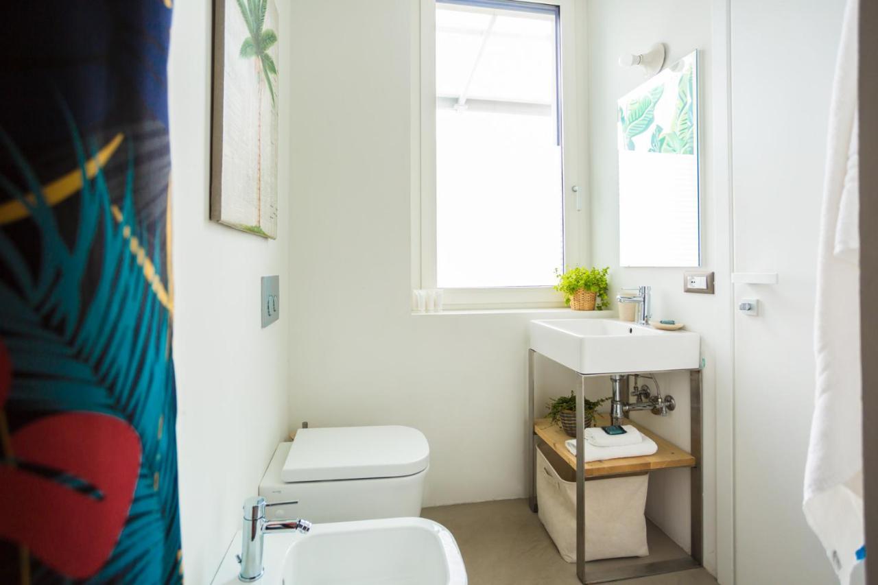 Tropical Micro Studio With Terrace And Duomo Views Milão Exterior foto